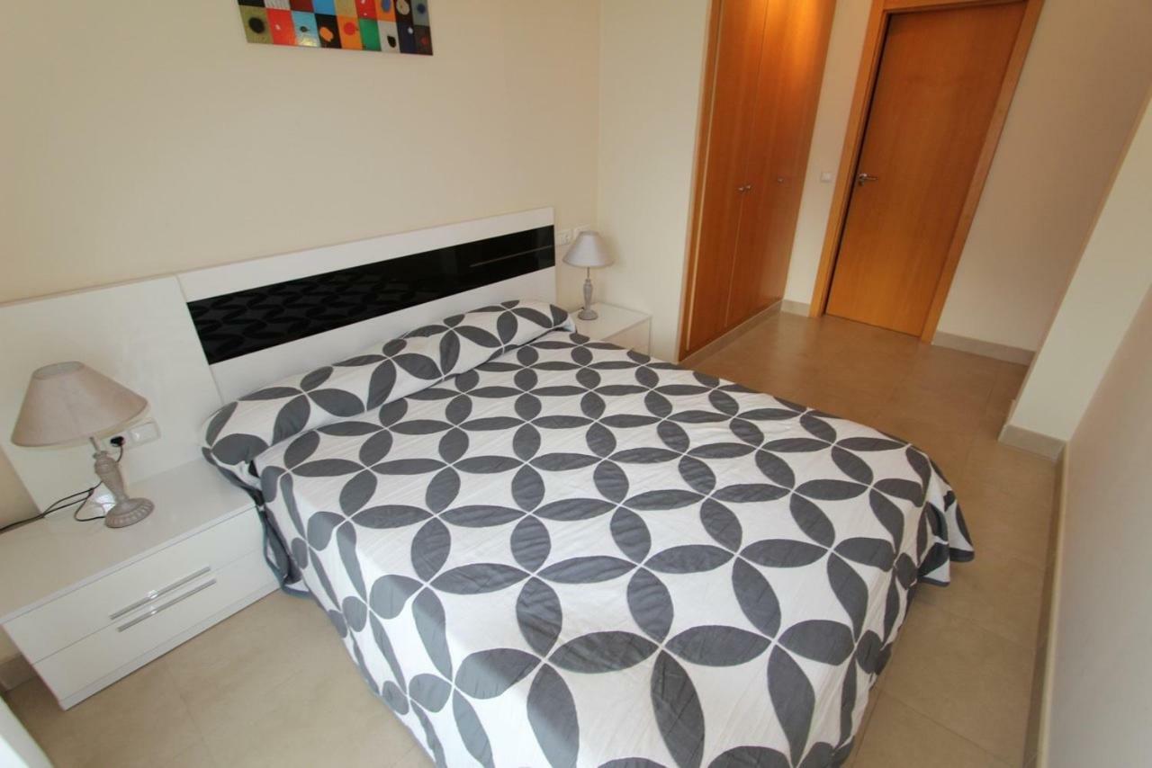 Ferienwohnung Apartamento Moderno Muy Centrico Y Cerca De La Playa Calp Exterior foto
